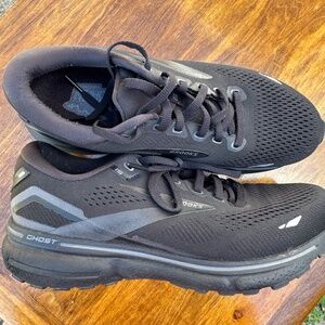 Brooks Womens Ghost 15 1203801B020 Black Running Shoes Sneakers Size 8.5 D Wide